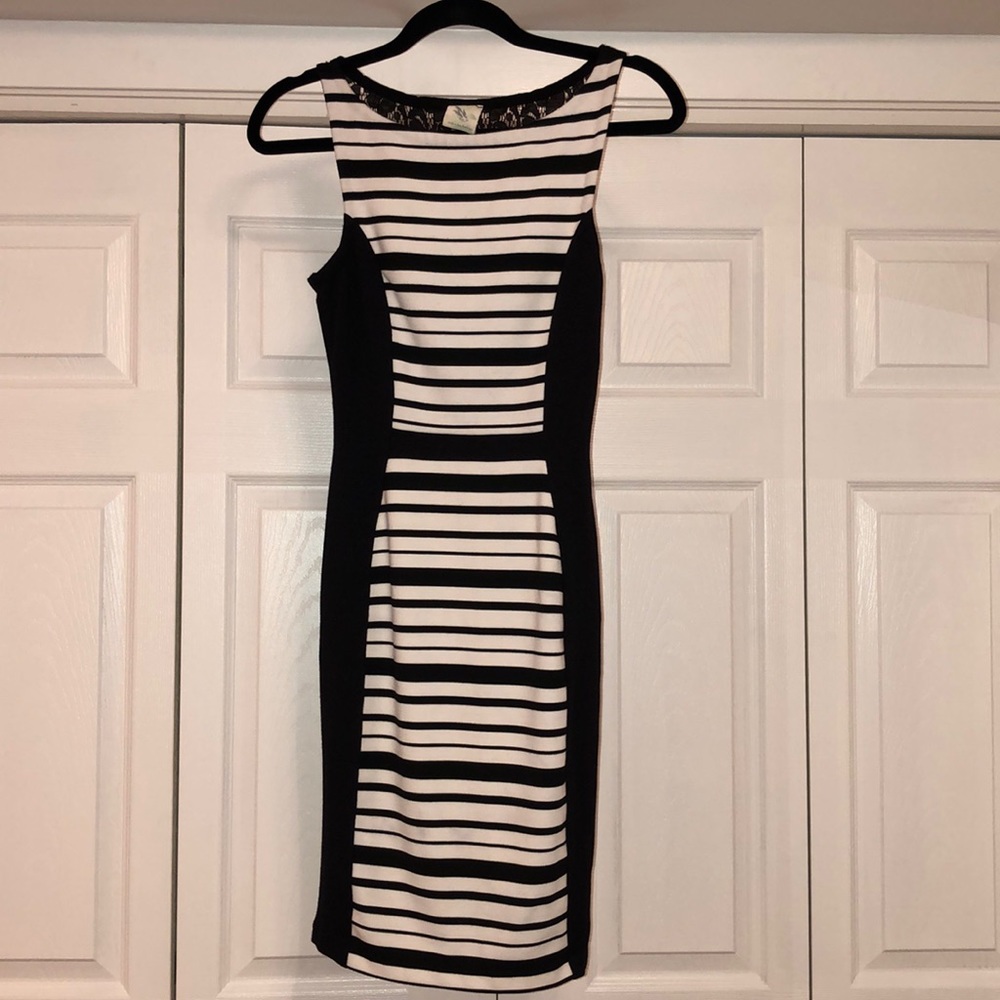 ANTHROPOLOGY Weston Wear black and white dress